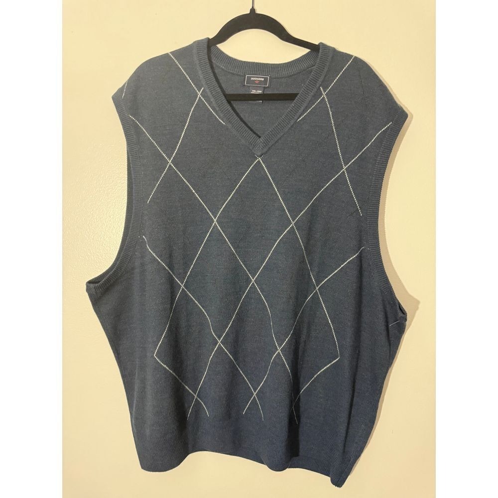 Dockers Men's Argyle V-Neck Sweater Vest Classic Business Casual Golf 4XL